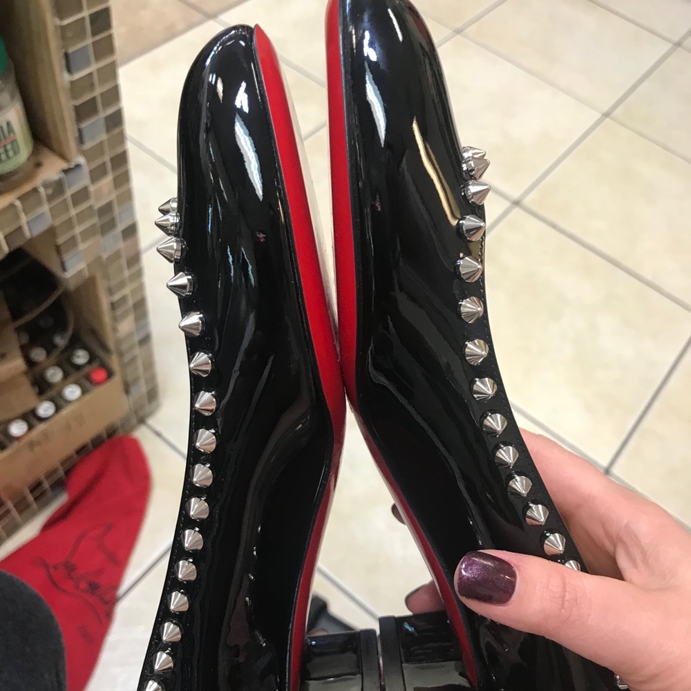 Christan louboutin shoes, size 38 fit like8,5or9 - Picture 2 of 4